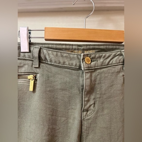⚫️ BOGO Michael Kors green denim pants golden accents size 10 women’s - Picture 2 of 9